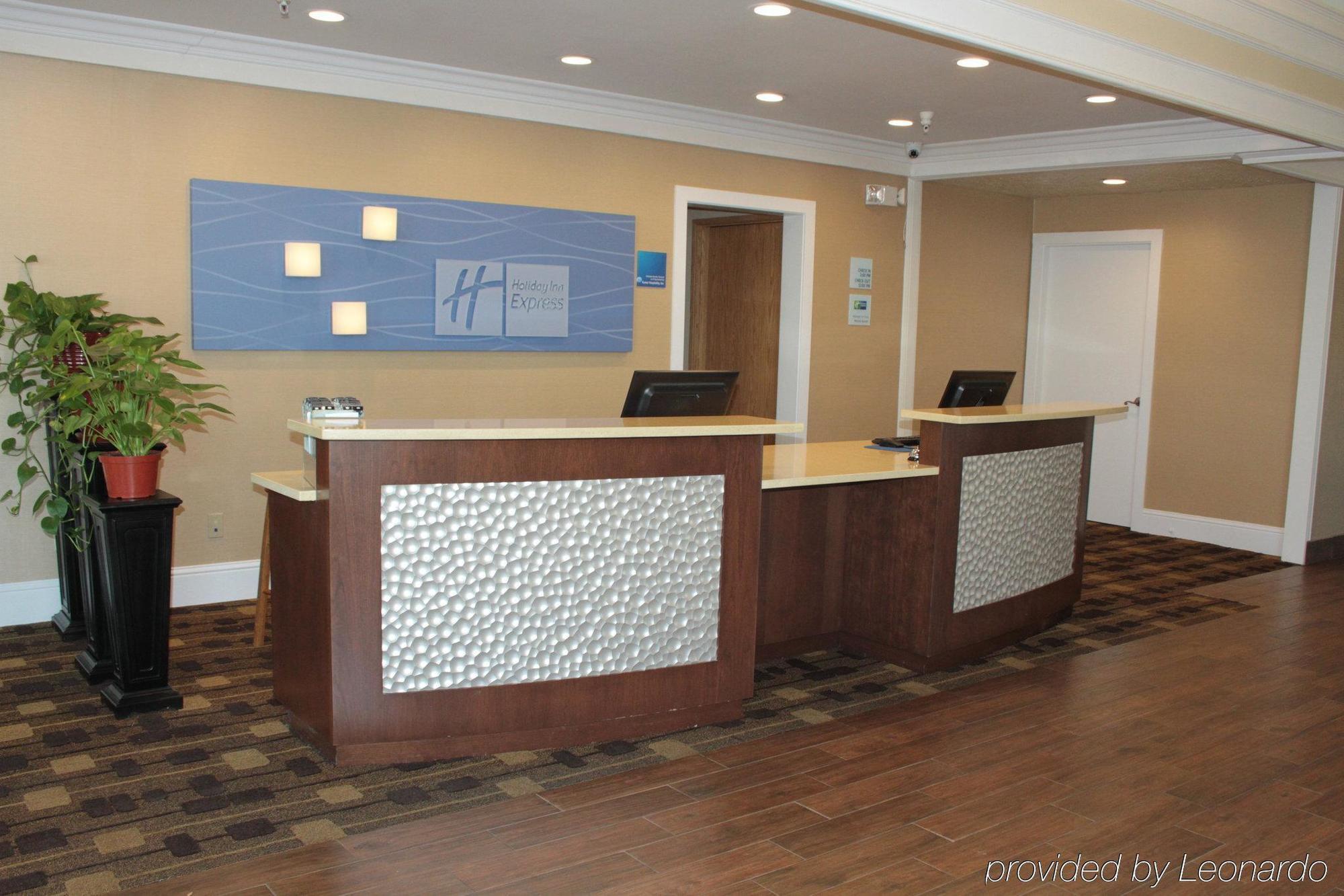 Holiday Inn Express Corning By Ihg Exterior foto